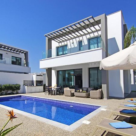 Villa Megan Protaras Exteriör bild