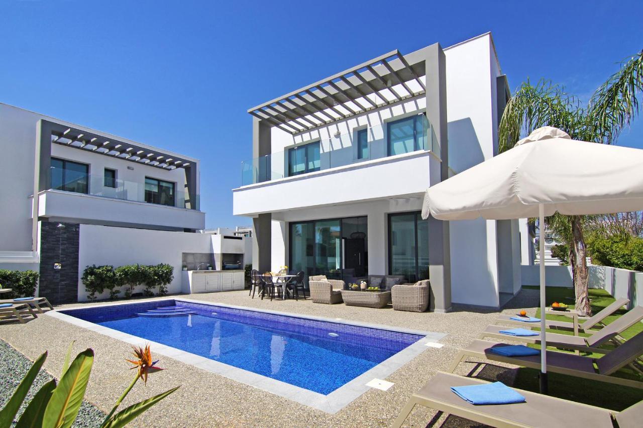 Villa Megan Protaras Exteriör bild