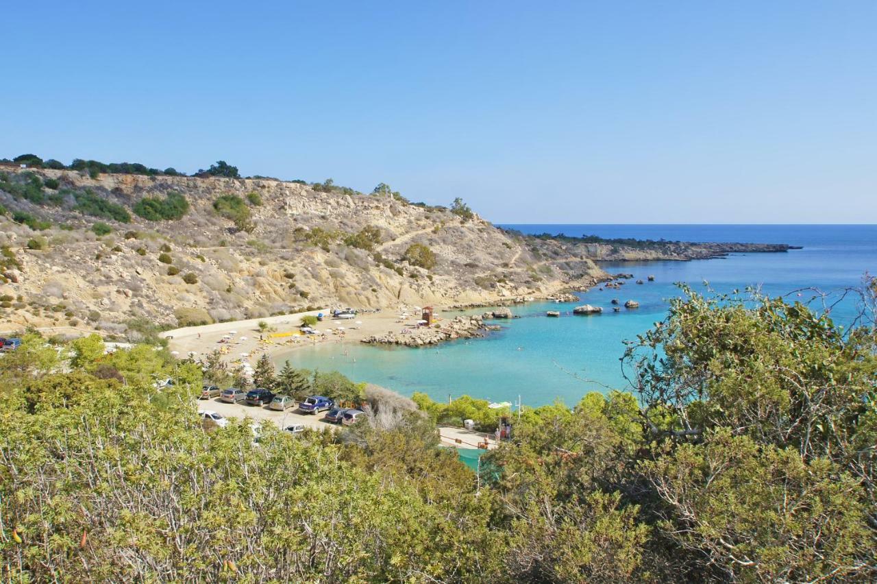 Villa Megan Protaras Exteriör bild